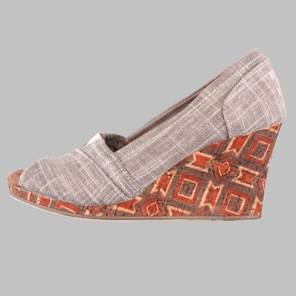 TOMS Wedge 3" Heel Canvas Style 711215 in Tan Women's Size 7 - Picture 1 of 13